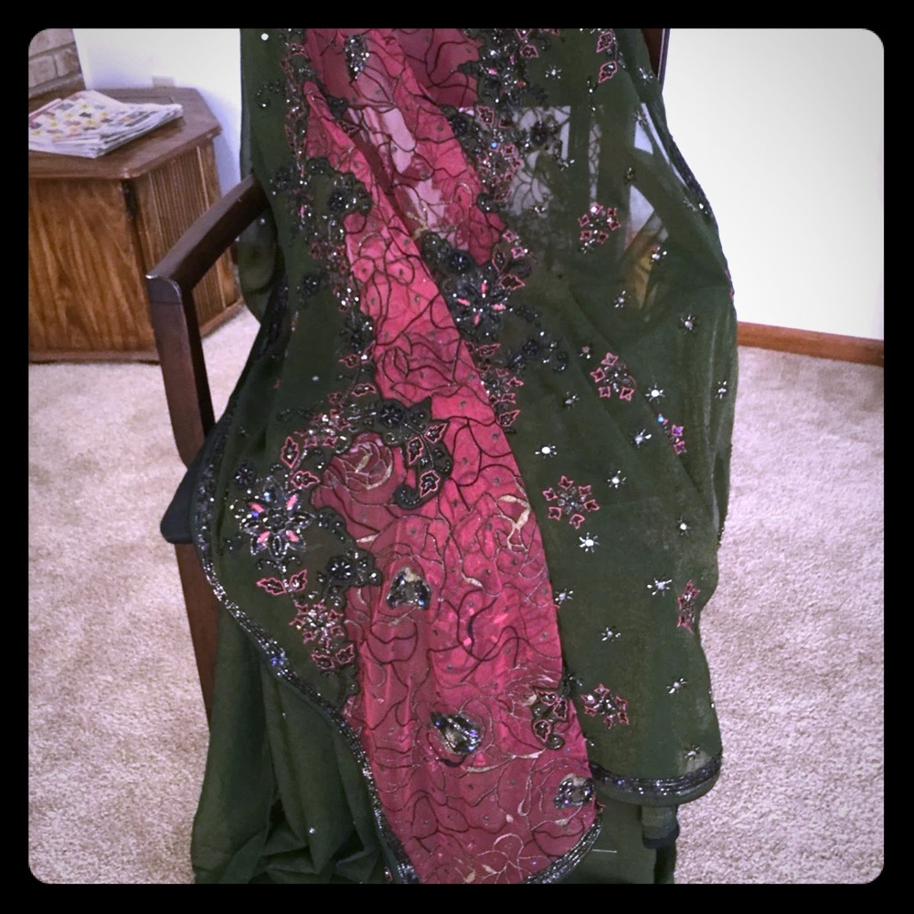 Saree sari silk Indian Pakistani  Lehenga Choli Anarkali chudidar woman cloths